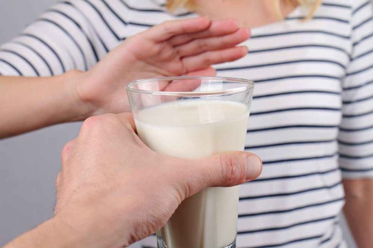 Intolleranza Al Lattosio Sintomi Cause E Gli Alimenti Ammessi Nella 