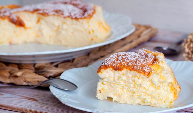 Torta allo yogurt cremosa: facile, leggera e solo 140 calorie a fetta!