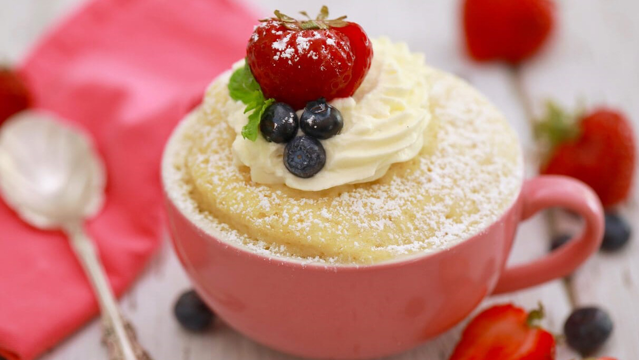 Torta in tazza alla vaniglia: mug cake