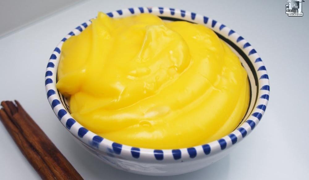 La crema pasticcera all’arancia senza uova, buona, gustosa e con sole 100 calorie!