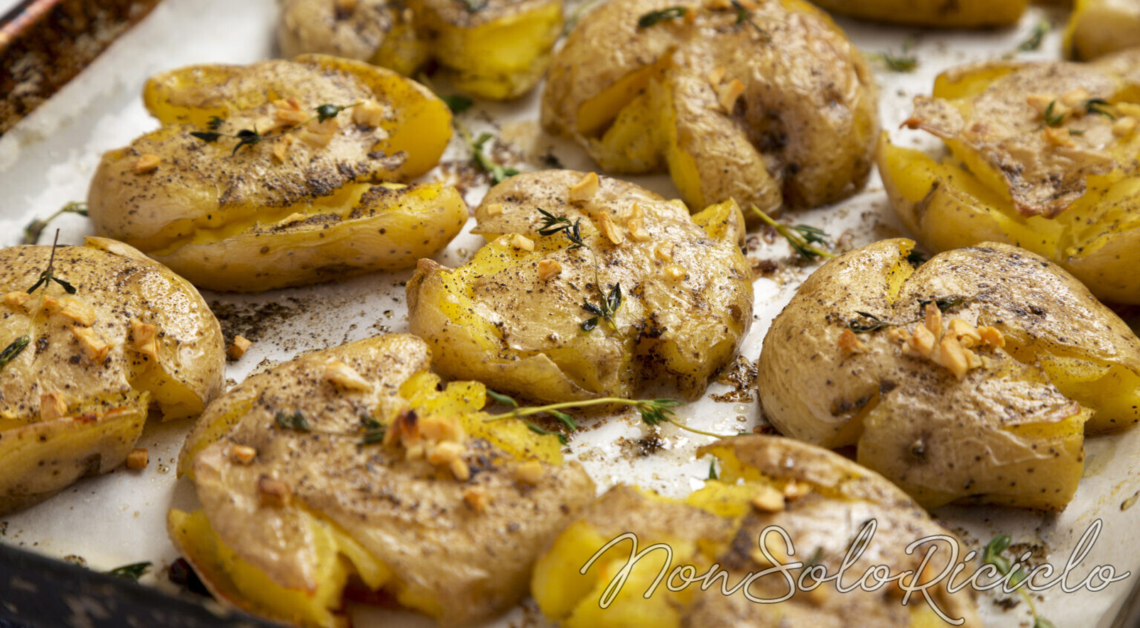 Patate schiacciate