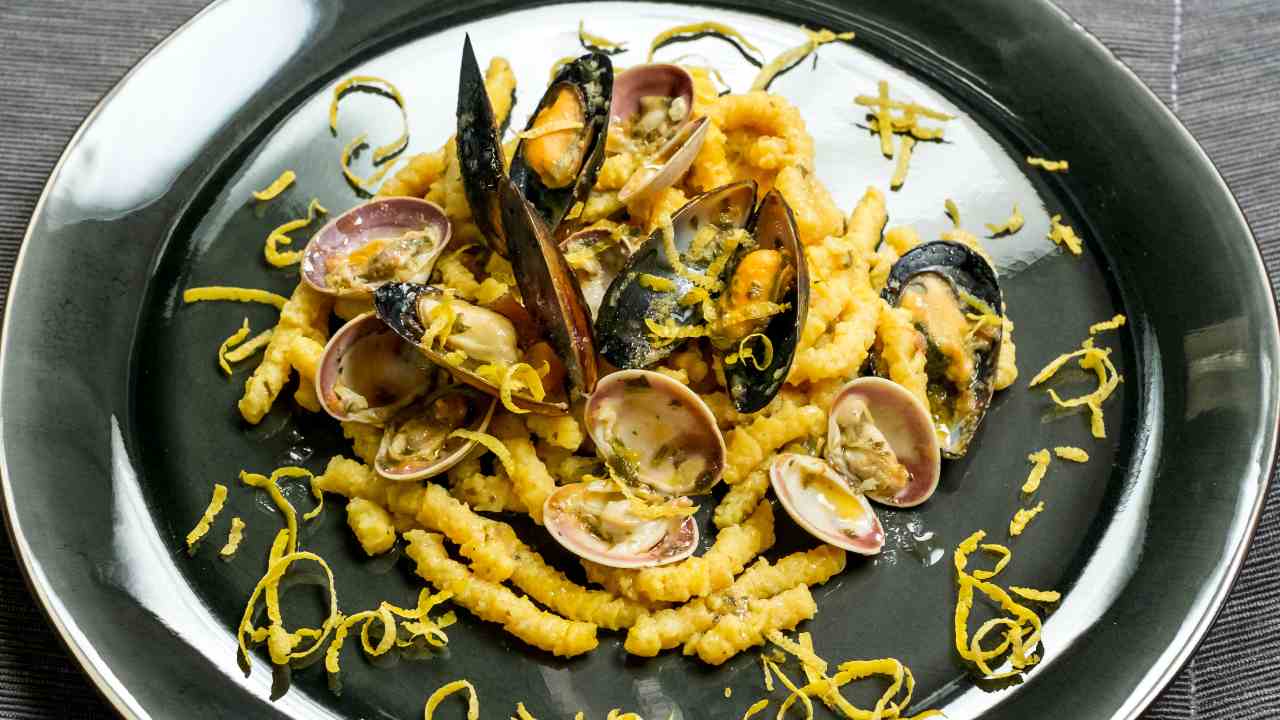 Passatelli al sugo di vongole