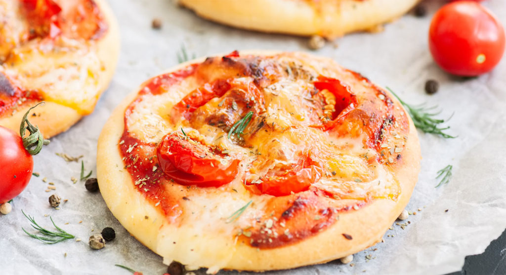 Pan pizza senza forno, il segreto per farlo perfetto e leggero con sole 180 calorie!