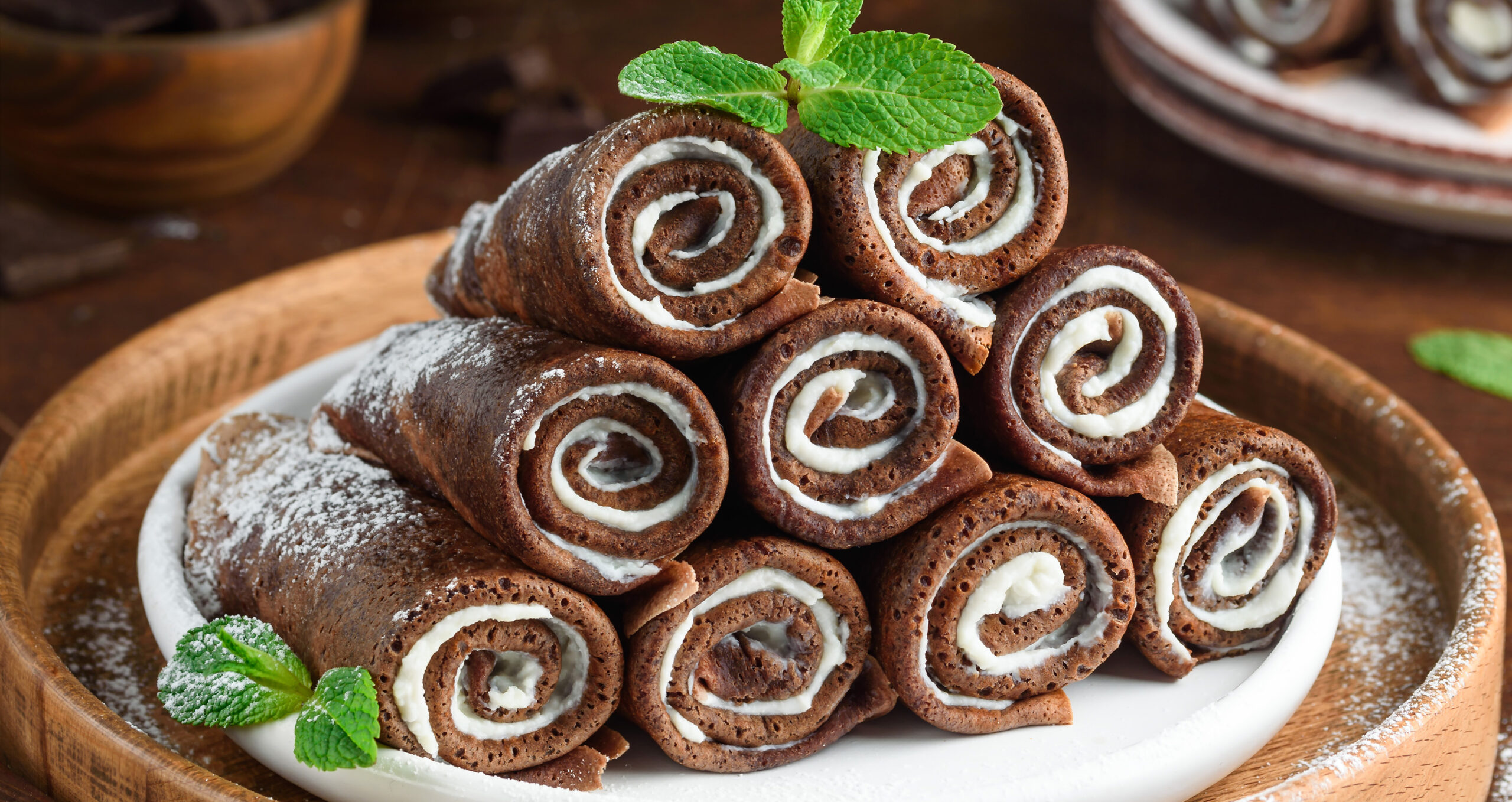 Rotolini di crepes al cioccolato