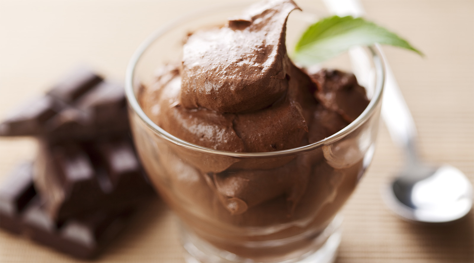 Mousse al cioccolato vegana