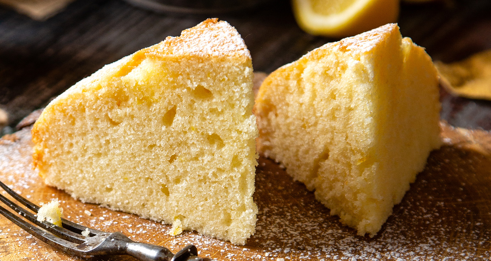 Torta allo yogurt e miele senza burro, olio e latte