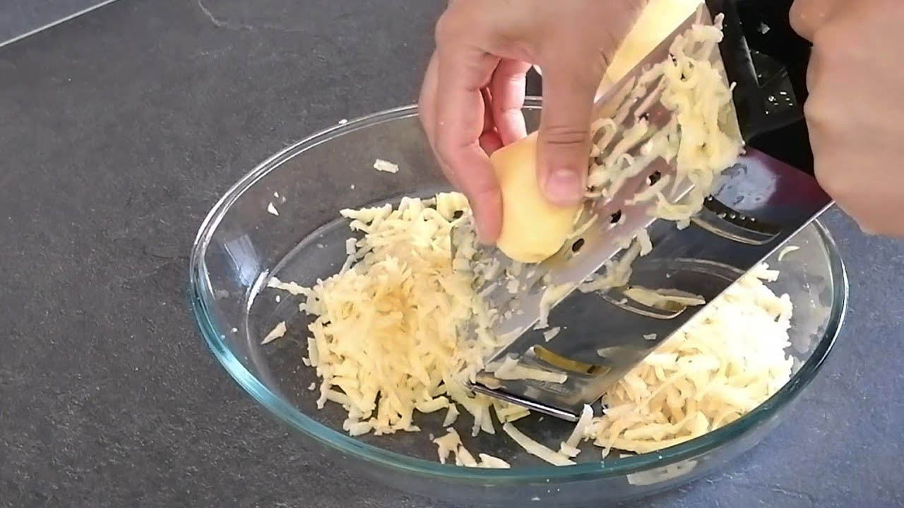 Patate grattugiate, una ricetta veloce e light