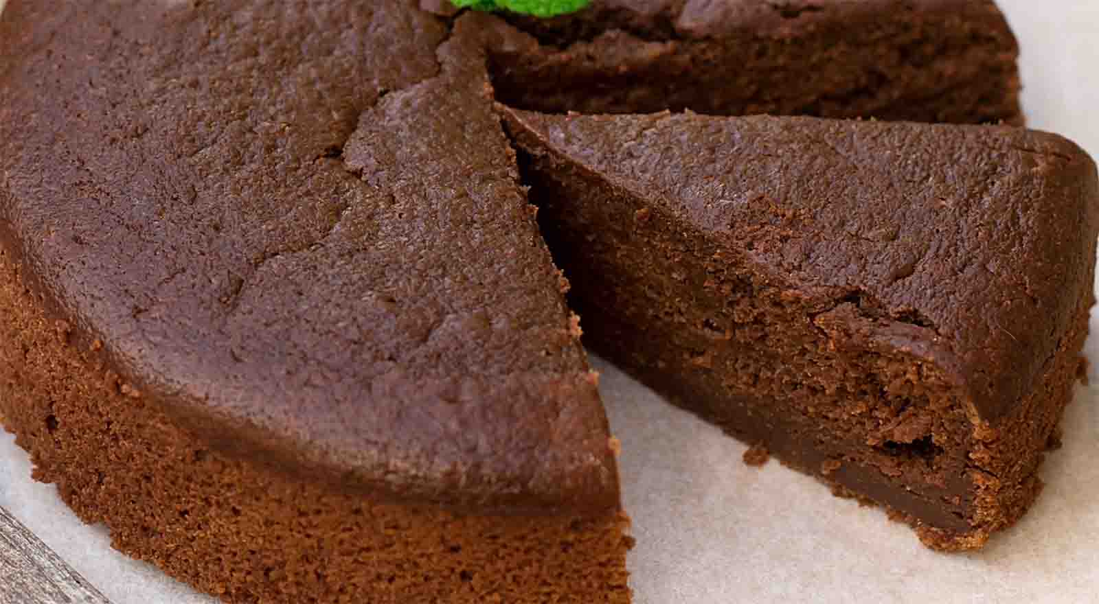 Torta al cioccolato senza farina e burro