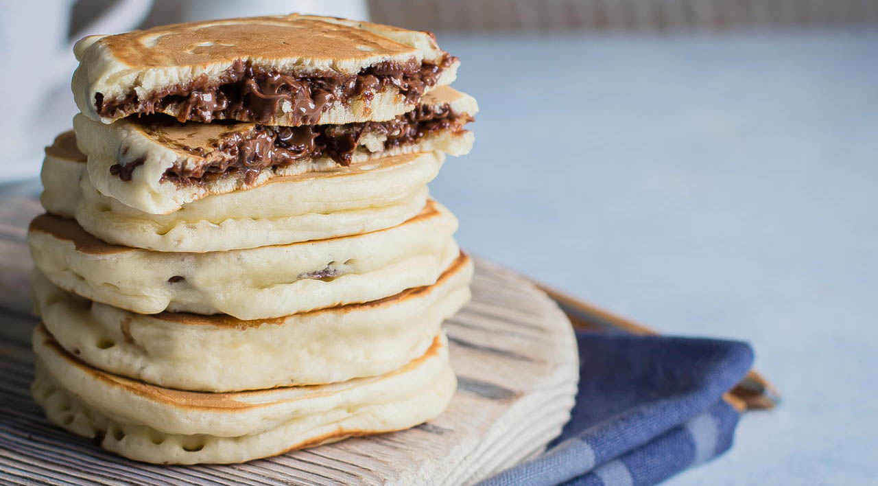 Le focaccine ripiene al cioccolato che si preparano al volo, squisite e leggere!