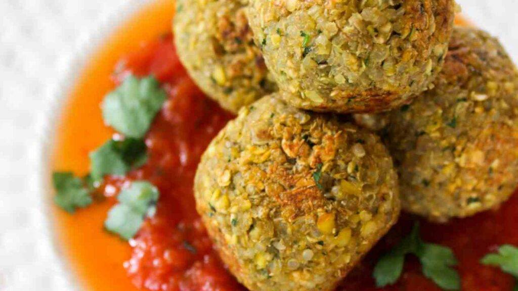 Polpette di quinoa light, l’impasto per farle perfette. Solo 70 Kcal!