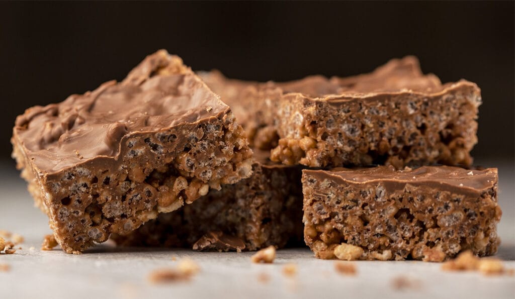 Simil torrone al cacao light, più gustoso e senza grassi e zuccheri. Solo 130 Kcal!