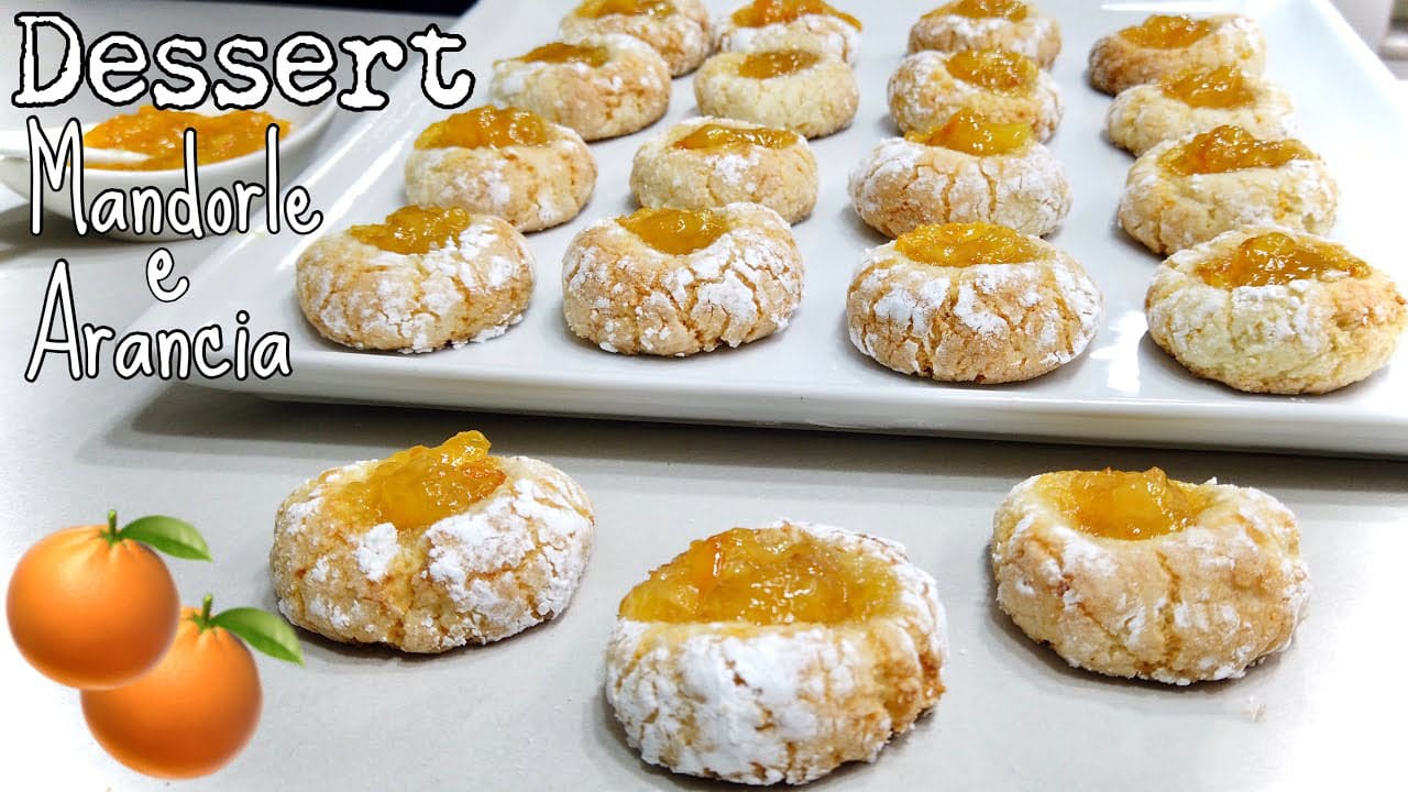 Biscotti mandorle e arancia