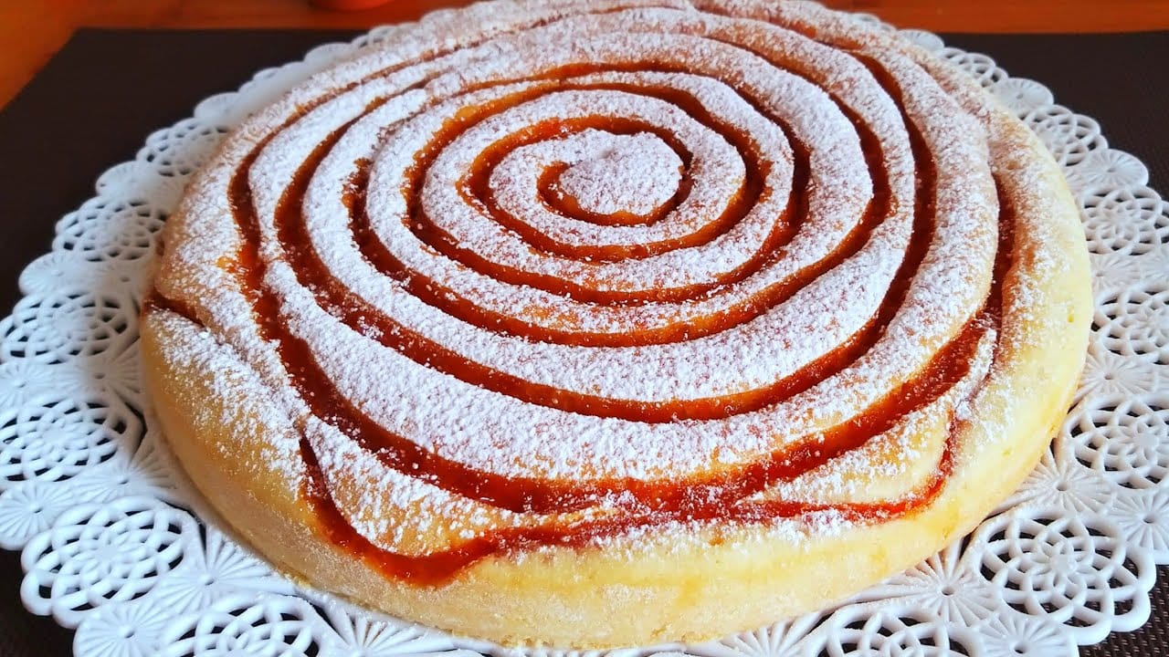 Torta di marmellata di albicocche