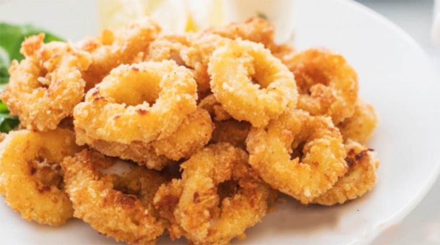 Finti calamari fritti, ma al forno, perfetti per la dieta e con poche calorie. Solo 120 Kcal!