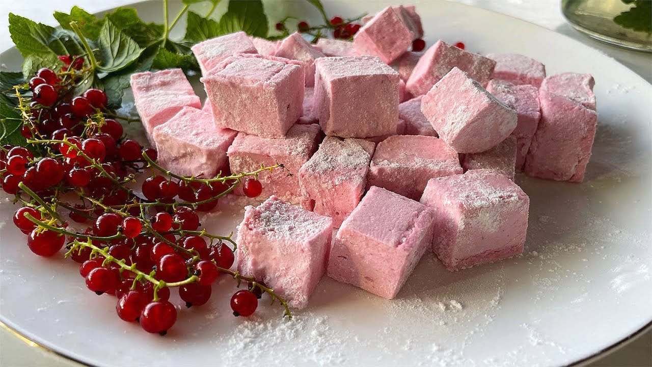 Torta soufflè ai ribes