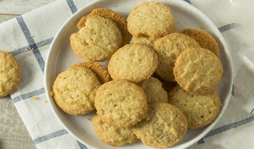 Banane troppo mature? Fai questi biscotti, ti basterà 1 solo ingrediente. Solo 39 Kcal!