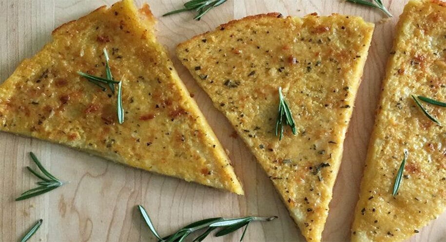 La focaccia di zucchine senza farina, una ricetta golosa e super dietetica di sole 290 calorie!