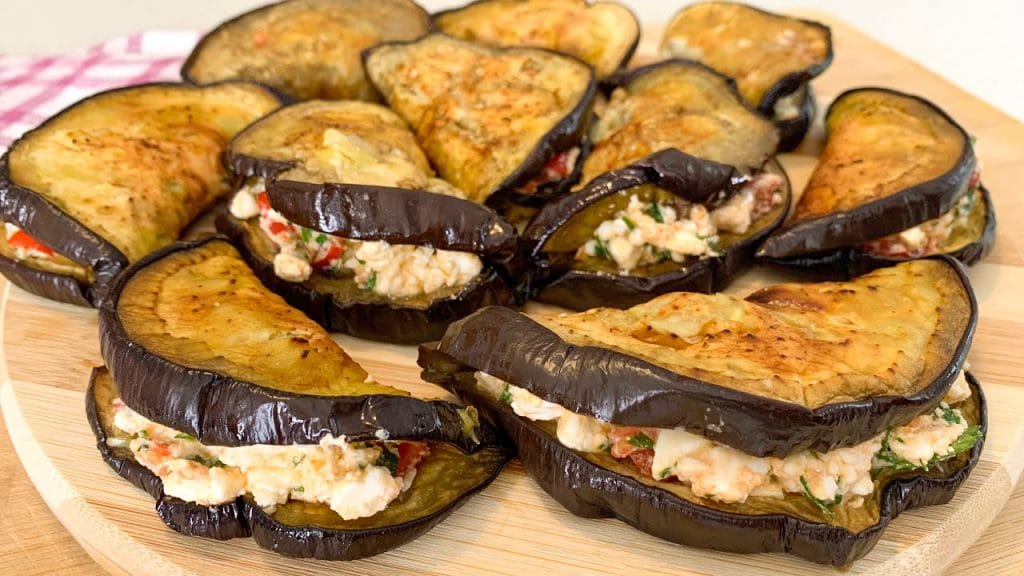 Melanzane al forno, farcite così sono buonissime e anche dietetiche. Solo 65 Kcal!