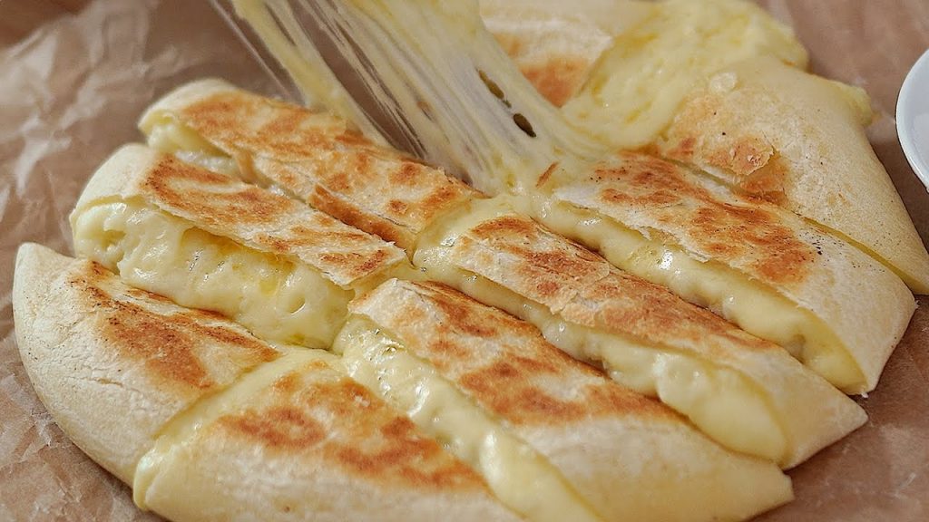 Pane di patate al formaggio, avete mai provato qualcosa di così buono?