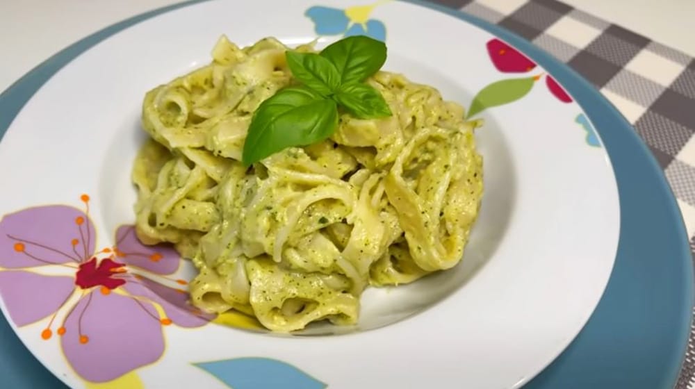 La crema di tonno e zucchine, puoi condire la pasta e quello che vuoi. Solo 140 Kcal!