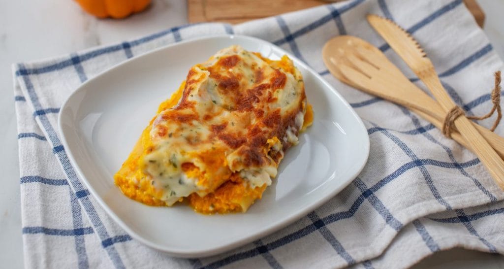 Cannelloni autunnali alla zucca e ricotta, così cremosi che ne vorrete ancora. Solo 230 Kcal!