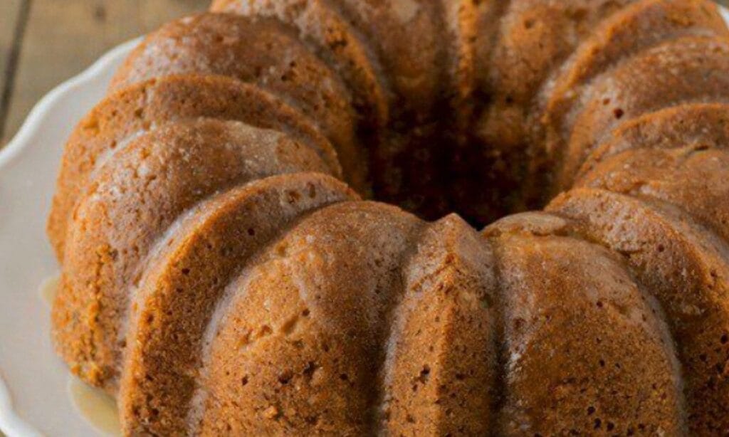Torta della mela frullata, molto meglio di qualsiasi altro dessert. Solo 150 Kcal!