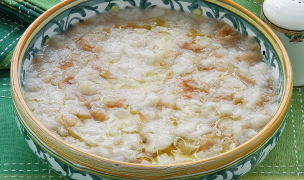 Pancotto ligure, la zuppa povera ma buona con pochissimi ingredienti. Solo 290 Kcal!
