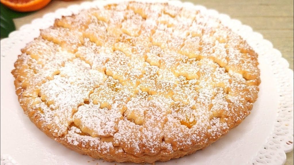 Crostata alle mele: 1 cucchiaino di burro e 4 mele, una vera delizia. Solo 190 Kcal!