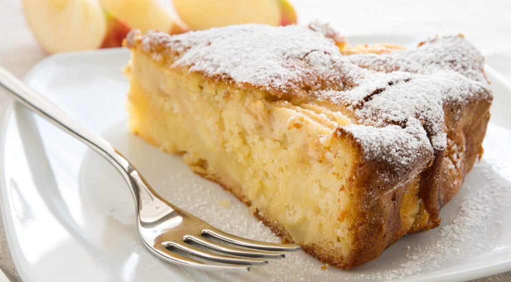 La torta di mele e albumi: un dolce super leggero, soffice e con sole 180 calorie!