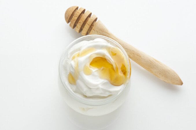 Crema viso yogurt e miele