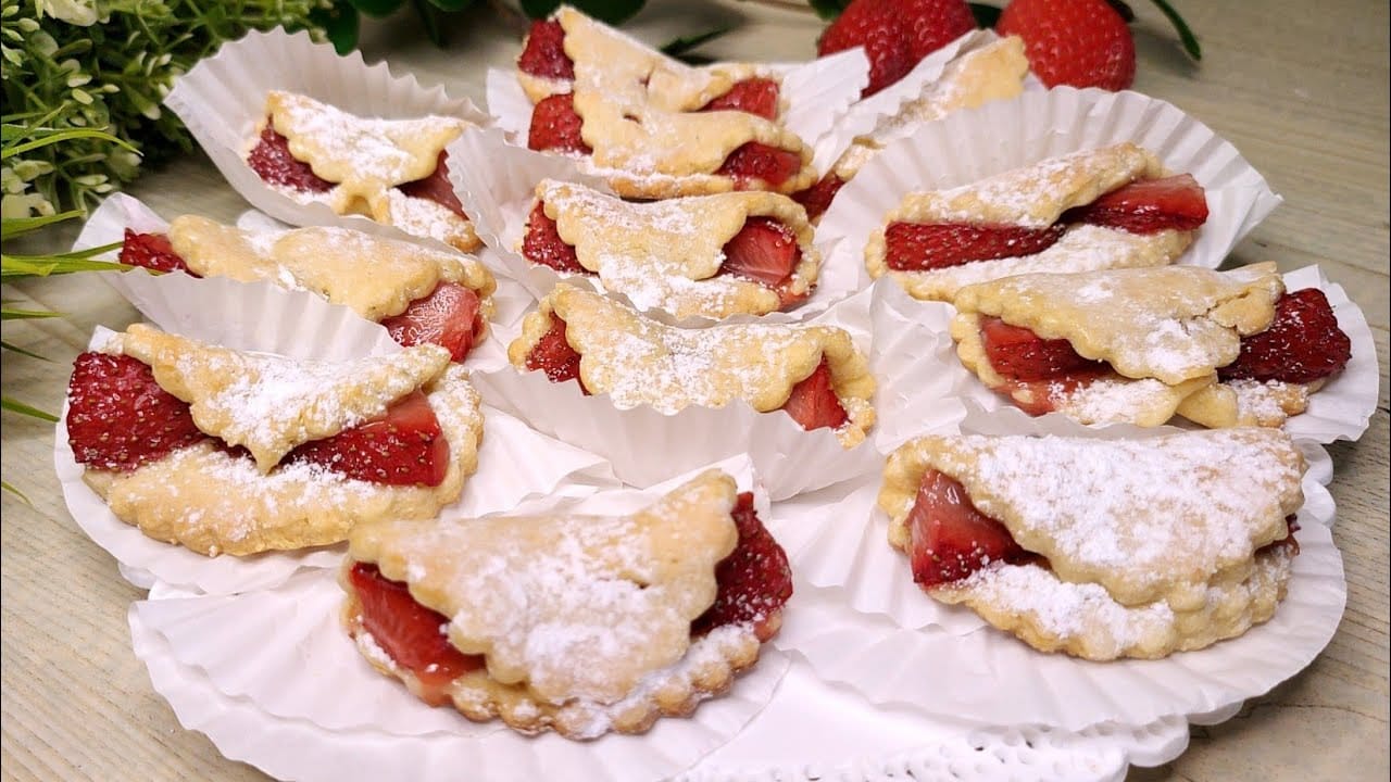 Biscotti alla fragola