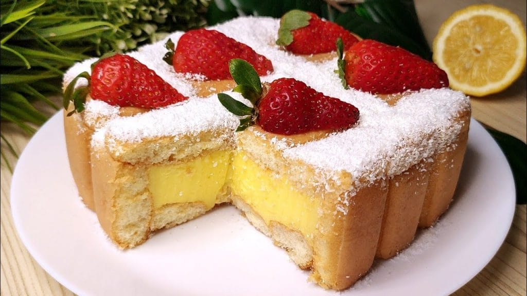 Savoiardi e crema al limone, il dessert freddo che sta spopolando sul web. Solo 180 Kcal!