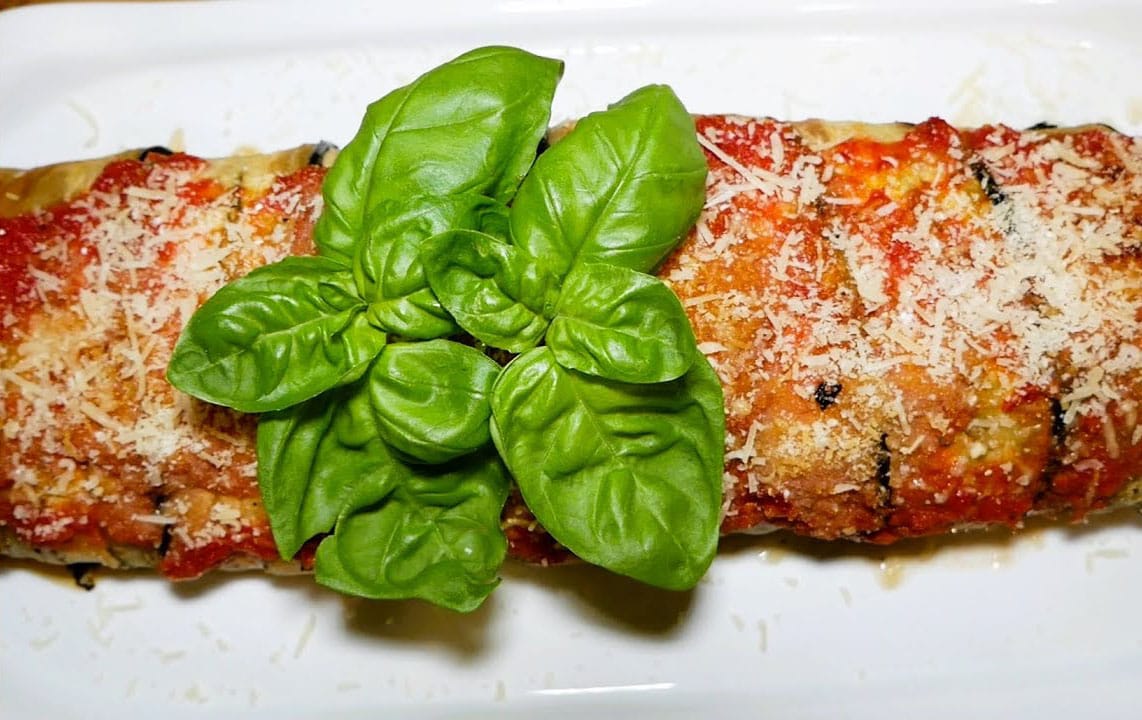 Rotolo di melanzane ripieno