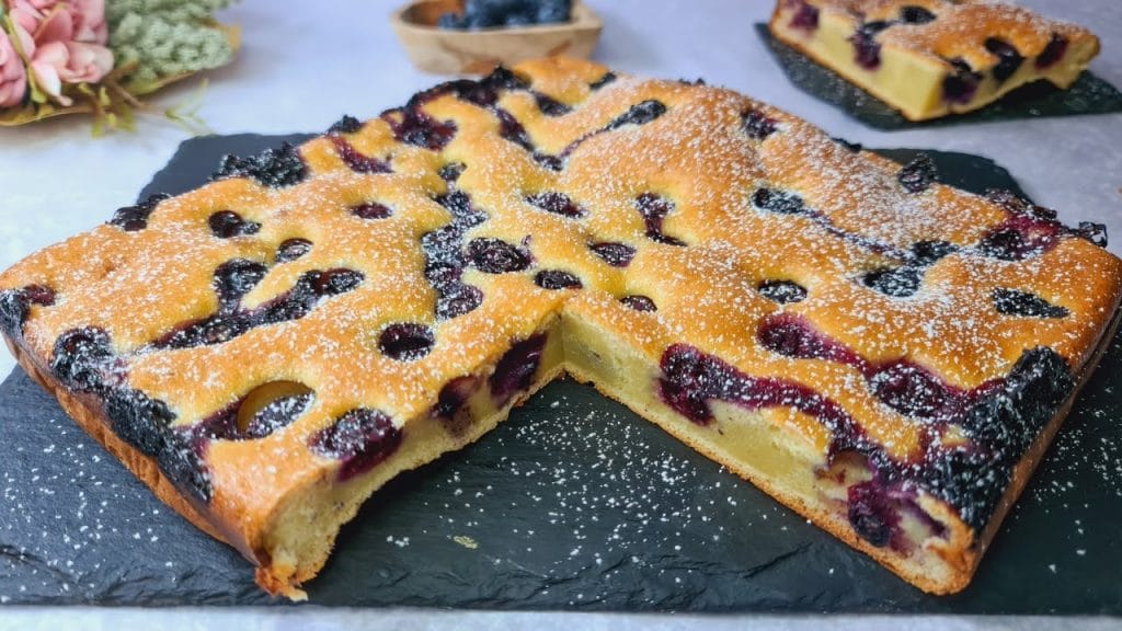 Torta ai mirtilli, il dolce super dietetico e anche goloso da gustare a dieta. Ha solo 100 Kcal!