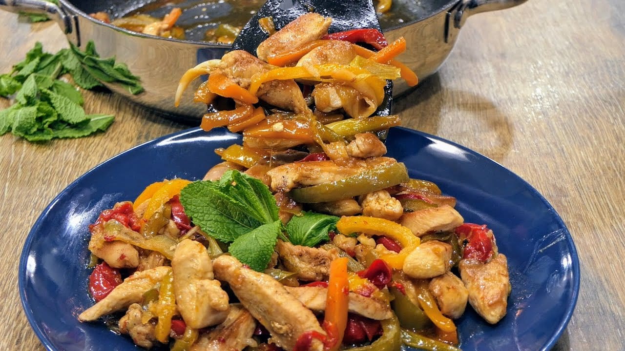 Petto di pollo con verdure