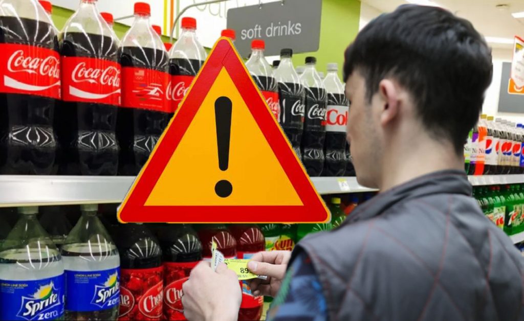 E’ allerta nei supermercati: scatta il ritiro dagli scaffali | E’ la bevanda più amata dagli italiani, non bevetela!