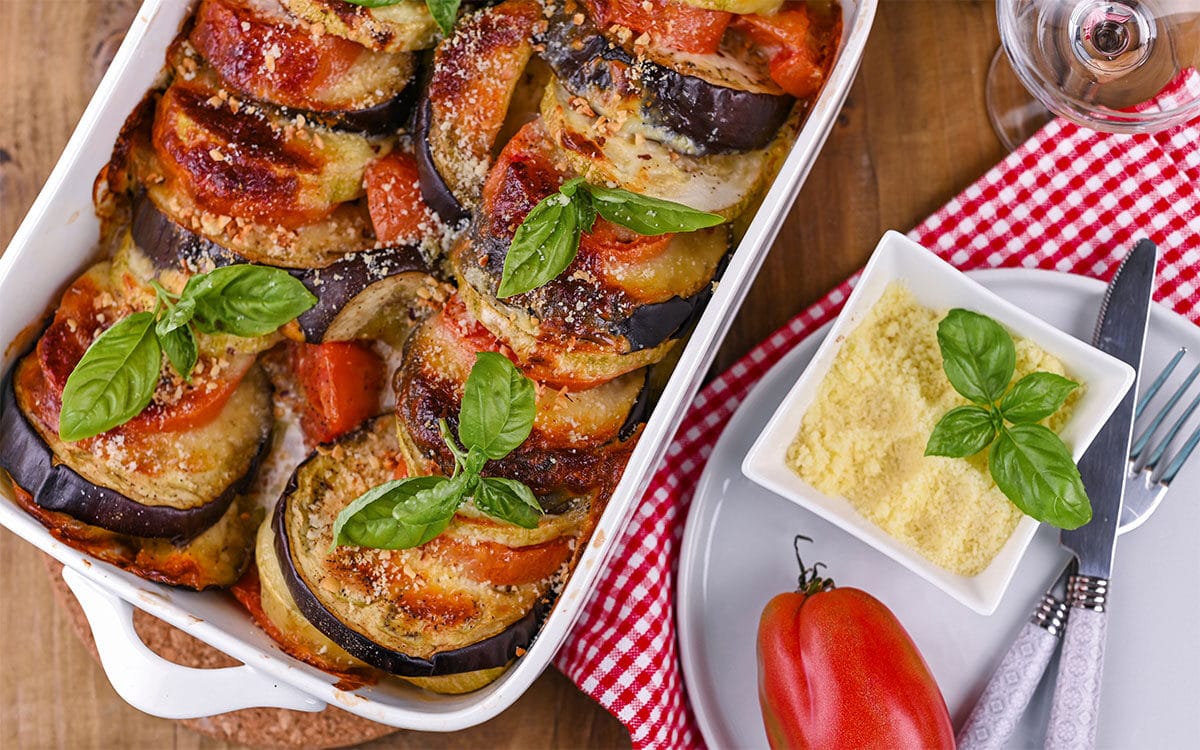 traditional-italian-food-baked-eggplant-tomatoes-with-sauce-p-2