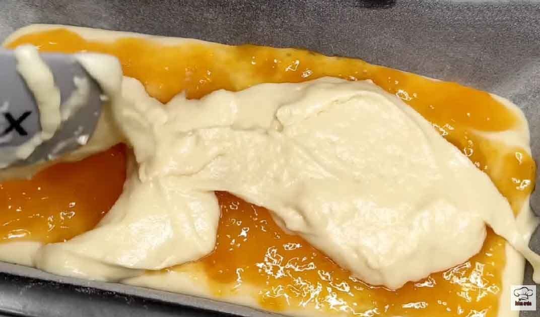 Torta allo yogurt e marmellata
