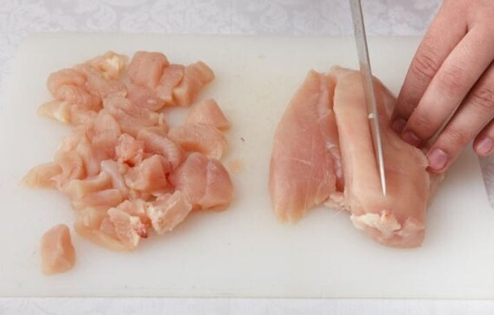 Pollo fresco e intatto, se fai così ti dura per un anno intero: è un trucchetto semplicissimo!