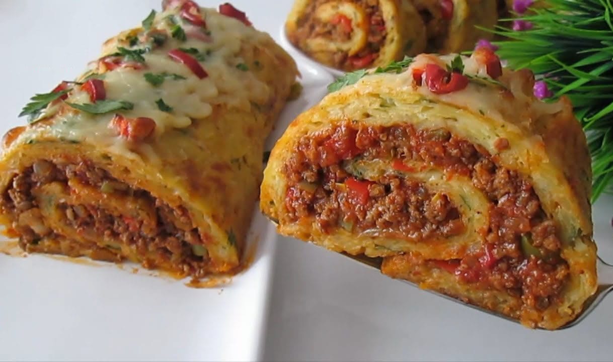 Rotolo di patate e macinato