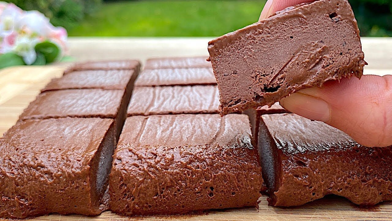 Torta al cioccolato cremosa