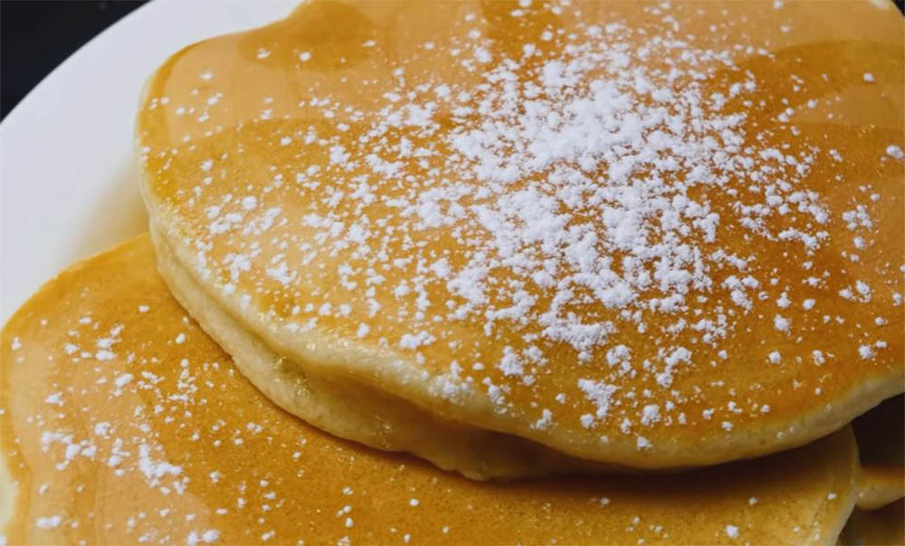Pancake sofficissimi, con questa ricetta vengono perfetti: la mia famiglia ne va matta | Solo 80 Kcal!