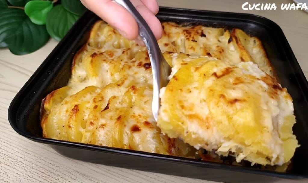 Ho preparato una ricetta con le patate strepitosa: ora mi chiedono tutti di rifarla | Solo 260 Kcal!