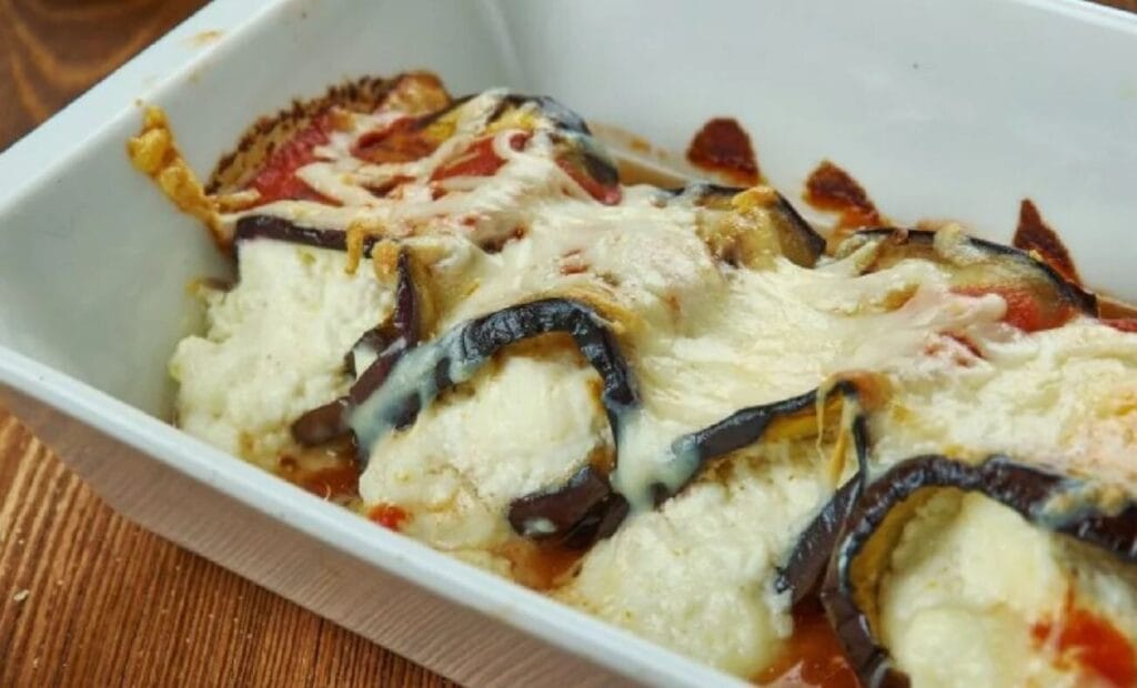 Ho farcito gli involtini di melanzane con questo ripieno: sono finite non appena le ho sfornate | Solo 50 Kcal!