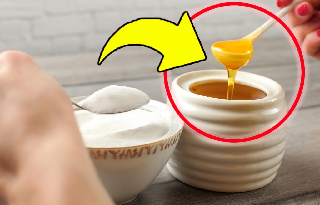 Mescola miele e bicarbonato assieme, “valgono oro” se usati così: una volta fatto, non potrai più farne a meno!