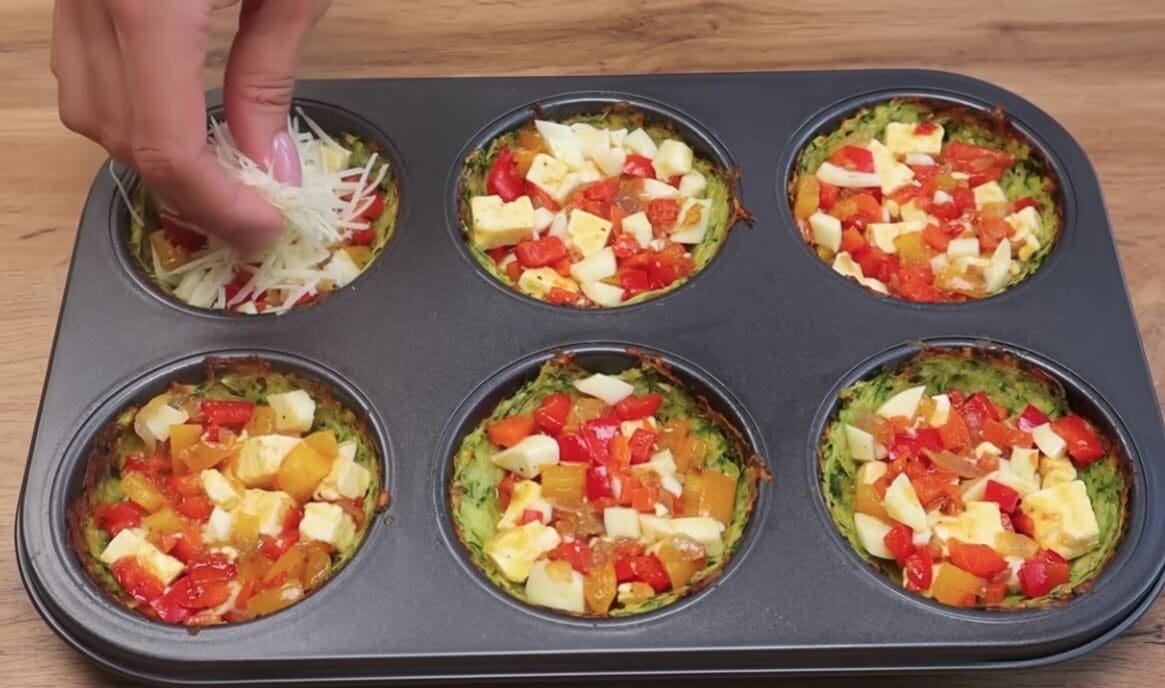 Muffin di zucchine ripieni