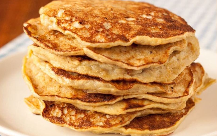 Pancake 2 ingredienti, li mangio e dimagrisco lo stesso: non metto farina e latte nell’impasto | Solo 30 Kcal!