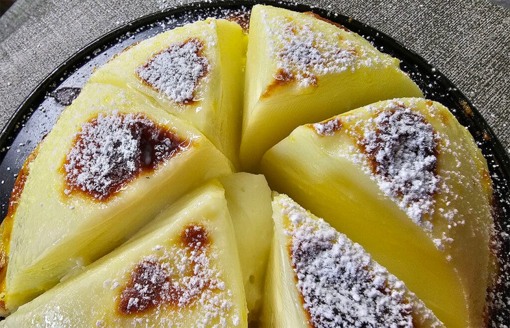 Quando a dieta ho voglia di dolce mangio questa torta al latte: si scioglie in bocca | Solo 120 Kcal!