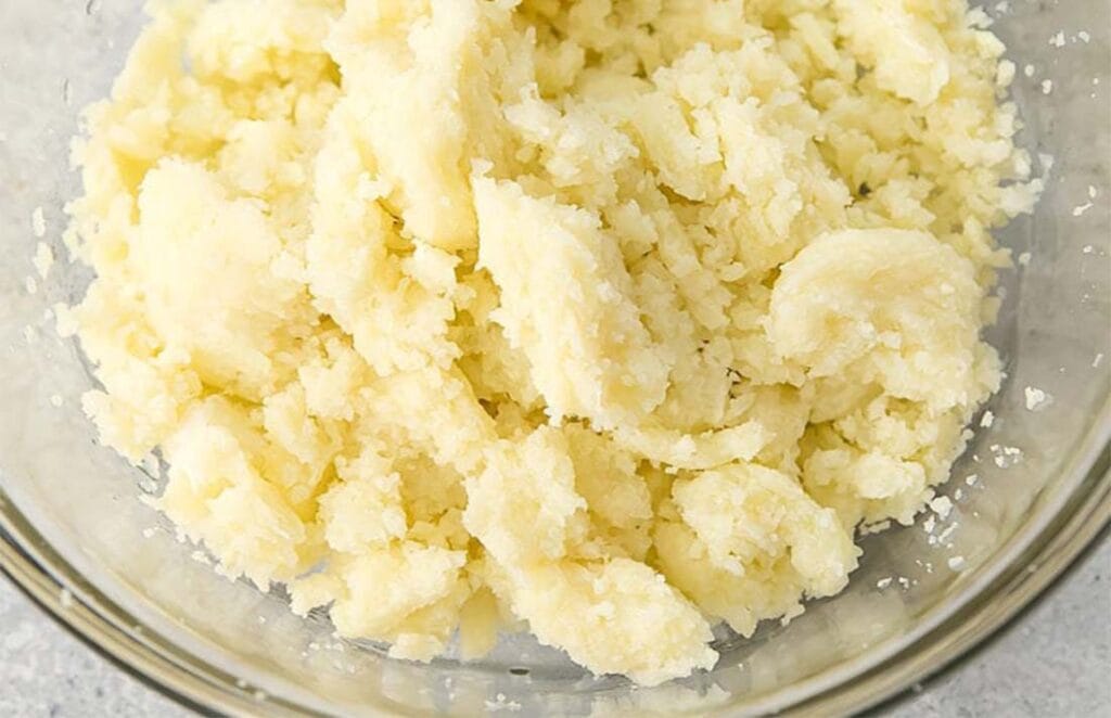 Al cavolfiore aggiungo un uovo e del formaggio e preparo una cena pazzesca | Solo 50 Kcal!