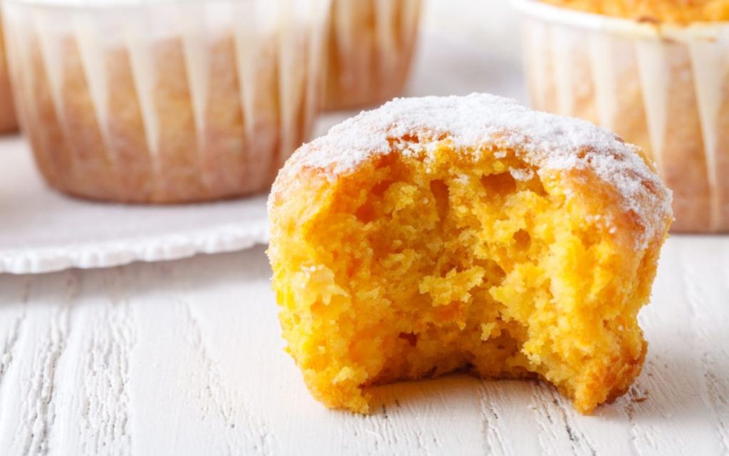 Li vorrete mangiare ogni giorno, questi muffin alla zucca sono il dolce perfetto per tutti | Solo 190 Kcal!